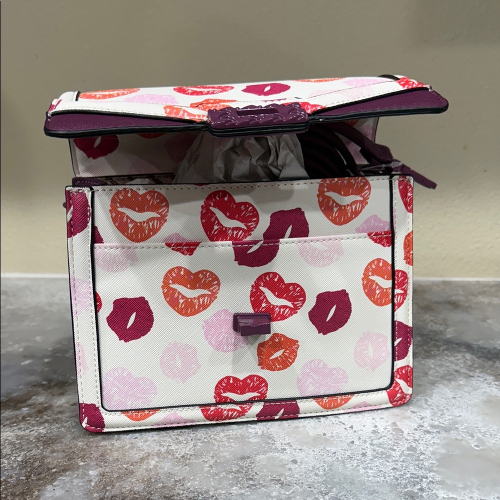 Aldo Lip Print Crossbody Bag - Red, Pink, Orange
